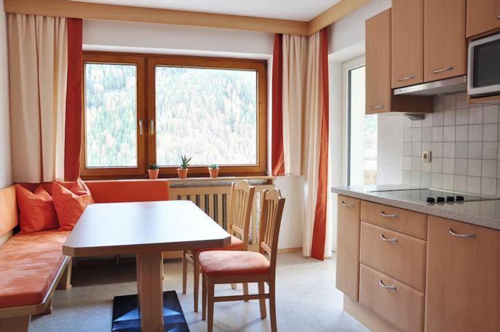 Haus Leo Lägenhet Sölden Exteriör bild